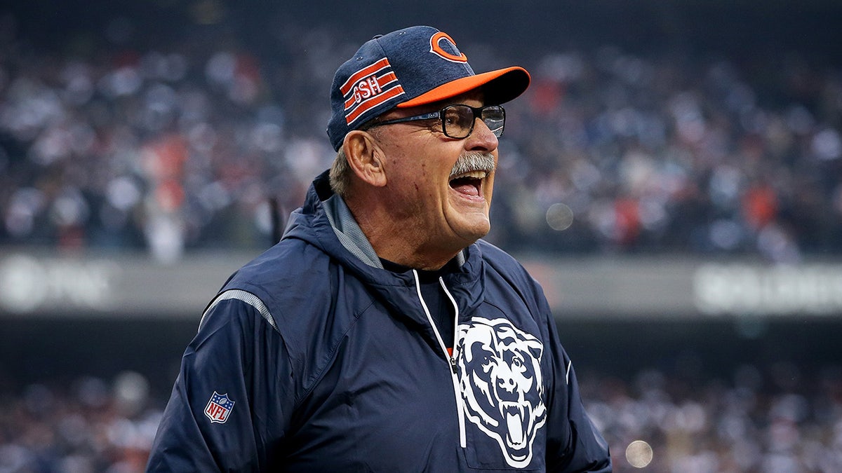 Super Bowl champ Jim McMahon sums up Bears' performance against