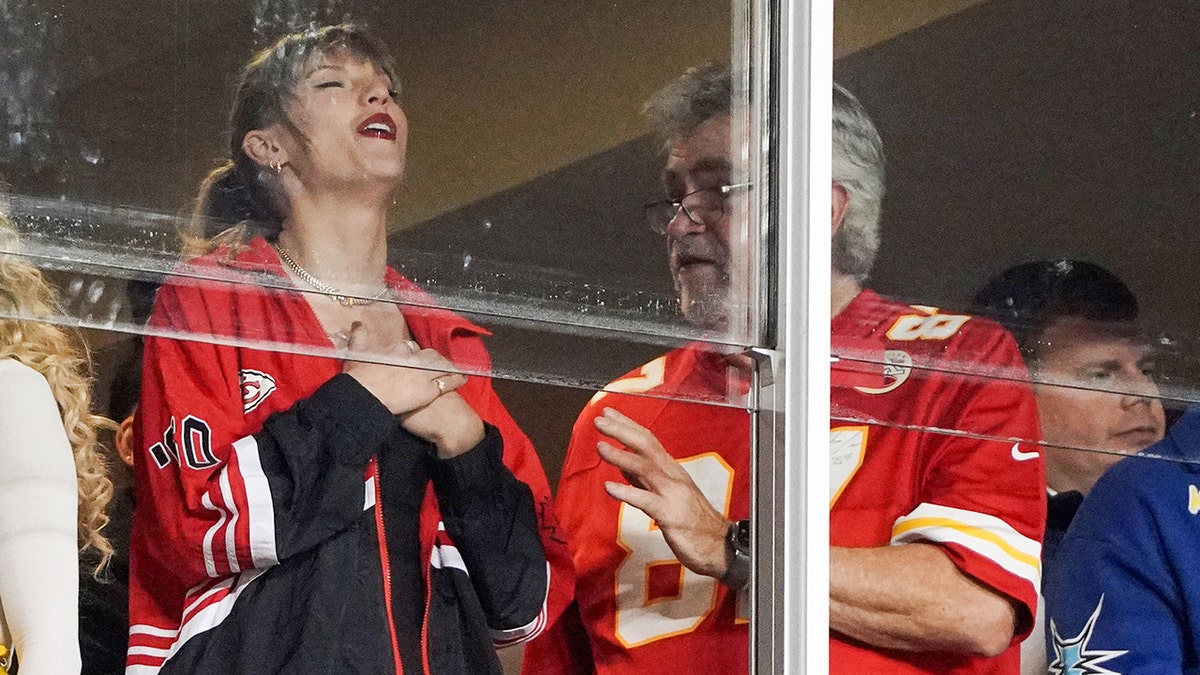 Taylor Swift and Ed Kelce at Kansas City Chiefs