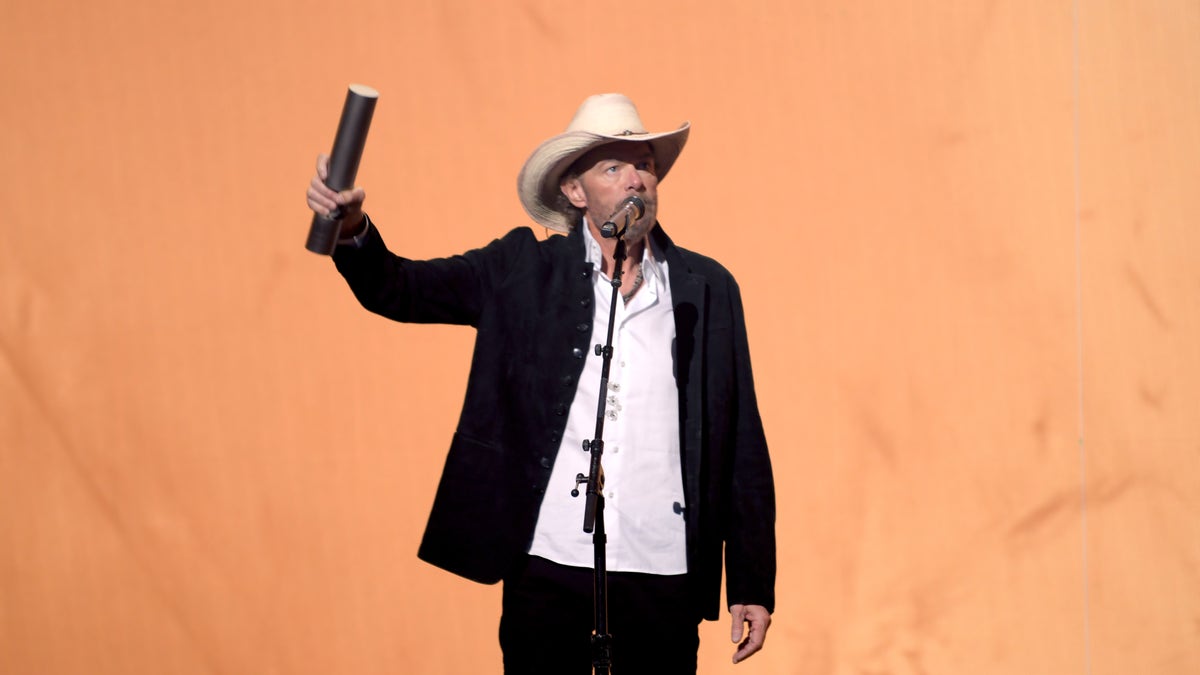 Toby Keith Hopes to Get Back on the Road After Cancer Battle