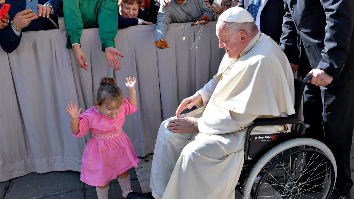 Pope Francis child general audience