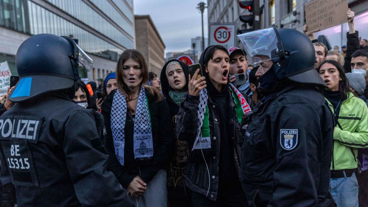 Pro-Hamas Protests Have European Politicians Worried As US Watches ...