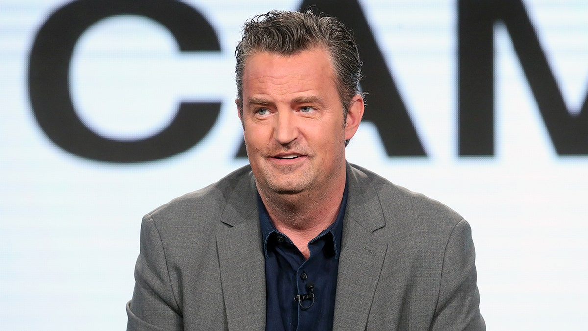 Matthew Perry Friends Actor 54