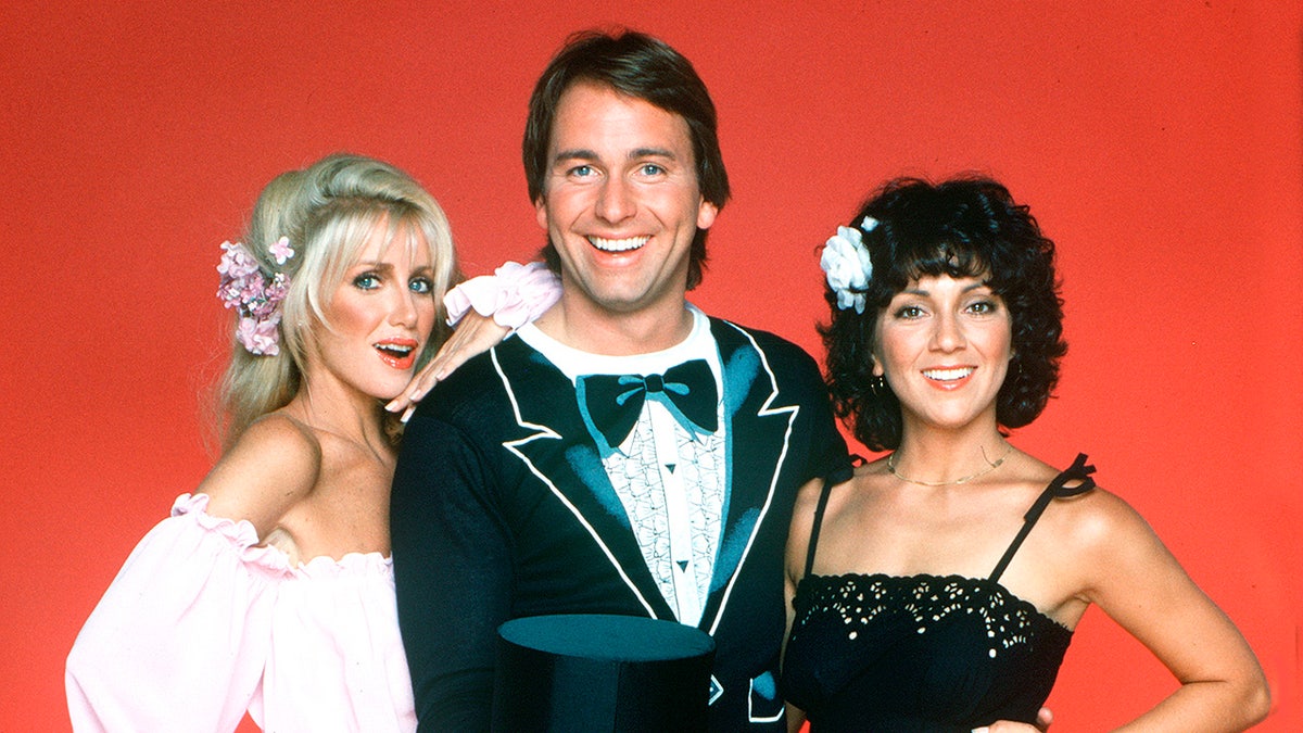 Tre's Company vede protagonisti Suzanne Somers, John Ritter e Joyce Dewitt