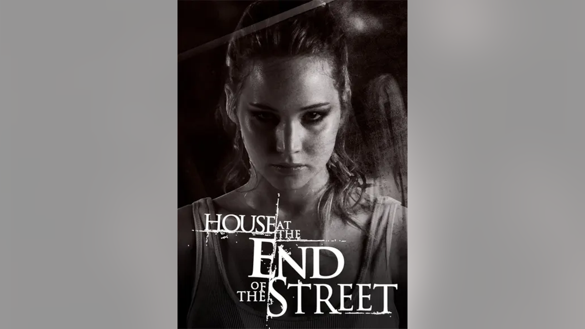 Cover of "House At The End Of The Street" film