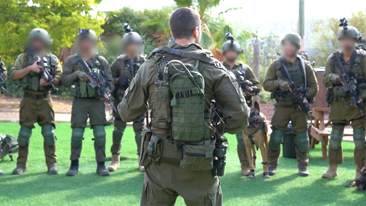 IDF K-9 unit briefing