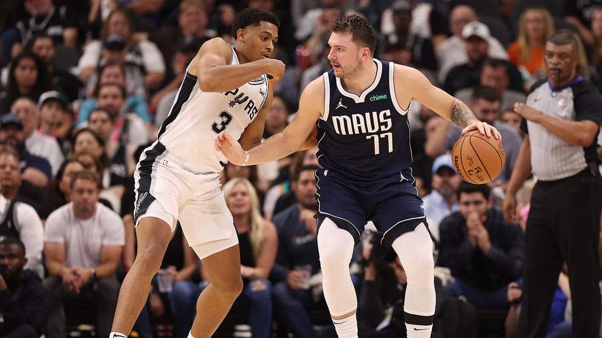 Mavericks’ Luka Doncic explains postgame interview F-Bomb: ‘In Slovenia that’s not cussing’ 1 Luka Doncic dribbles