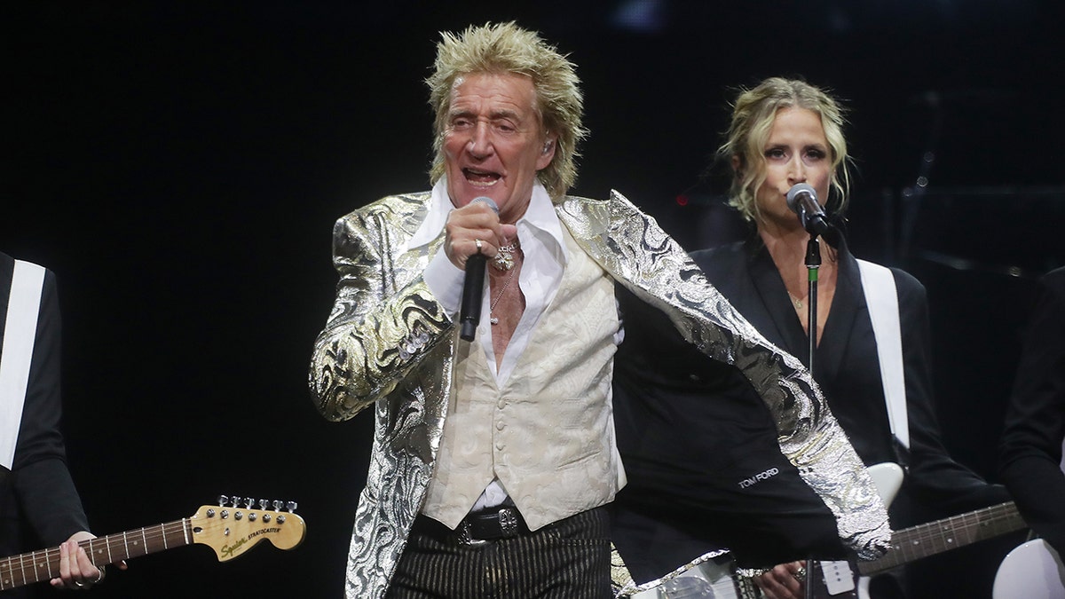 Rod Stewart
