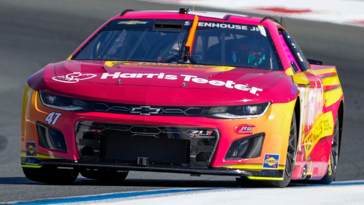 NASCAR driver Ricky Stenhouse Jr flees as car fills with smoke 3 Ricky Stenhouse Jr drives