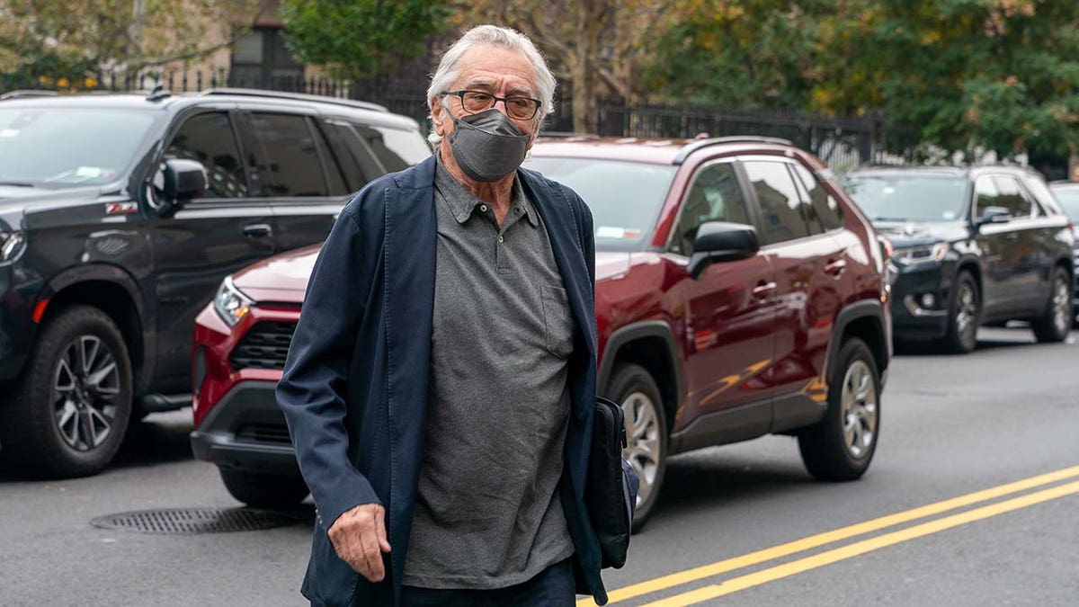 Robert De Niro arriva in tribunale a New York City.
