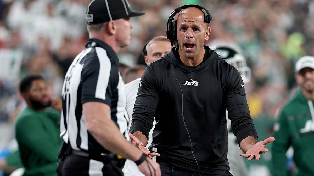 Jets' Sauce Gardner, Robert Saleh livid after penalty ends Chiefs