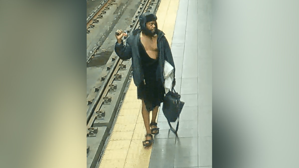 Seattle hammer attack suspect