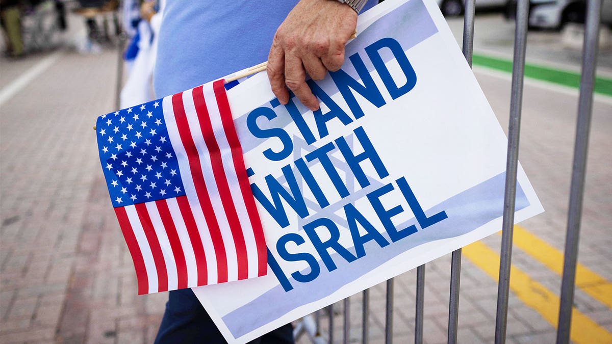 Apoie o comício de Israel