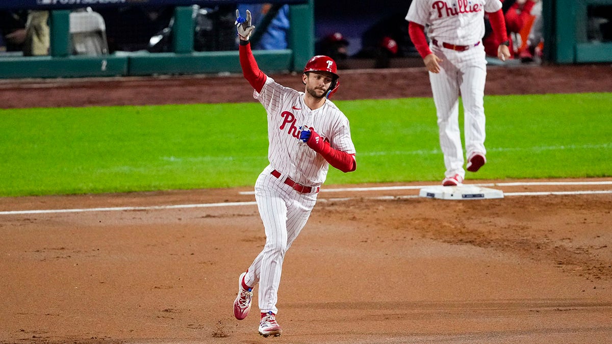 Kyle Schwarber's Home Run Inspires Awe, Amazement In Phillies NLCS Game 1  Win — College Baseball, MLB Draft, Prospects - Baseball America