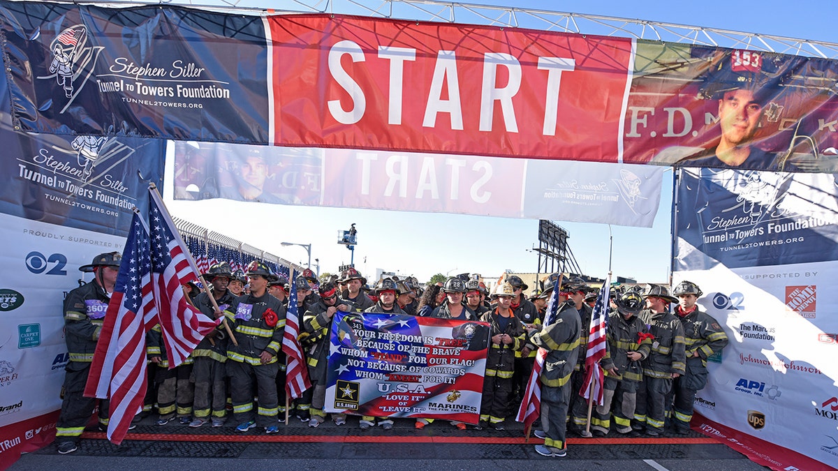 start line of 15th annual Stephen Sillers 5k walk/run