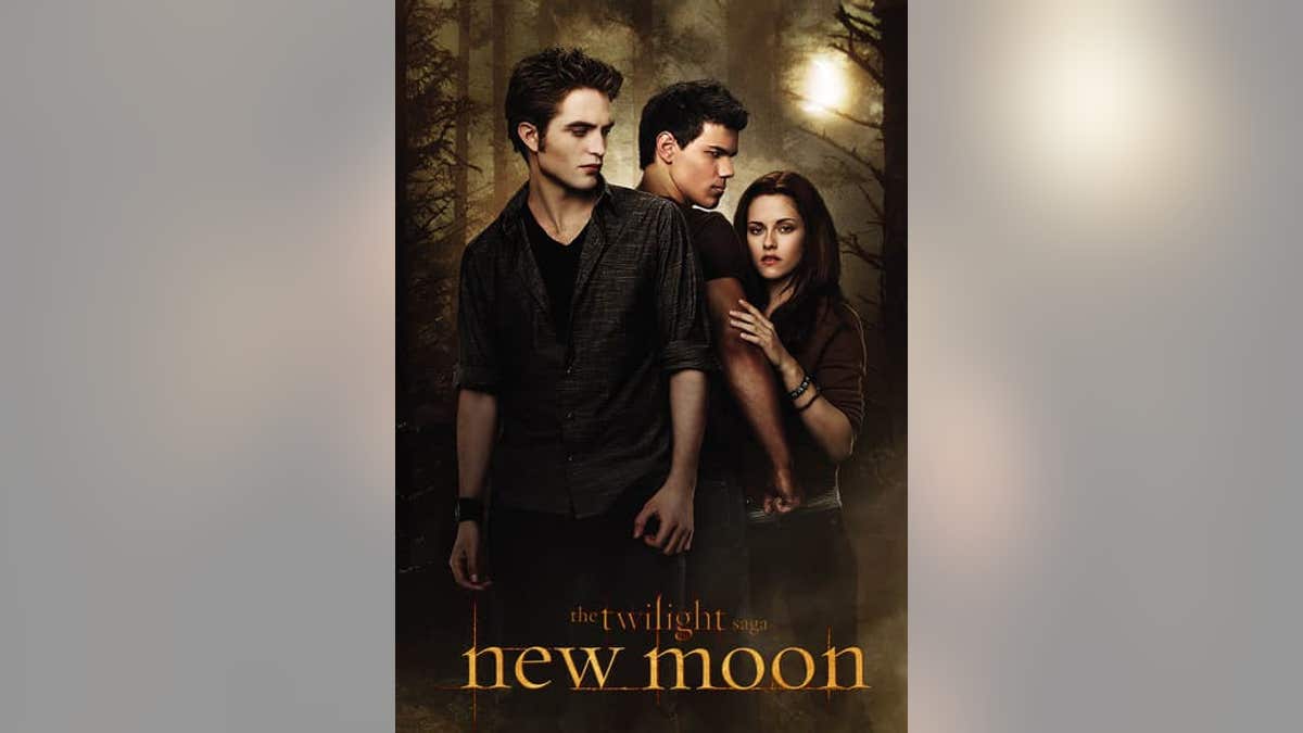 Twilight: New Moon movie poster