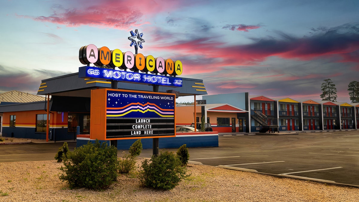 Americana Motor Hotel in Arizona