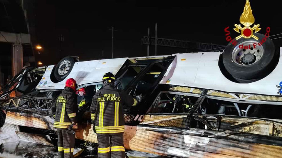 bus crash scene