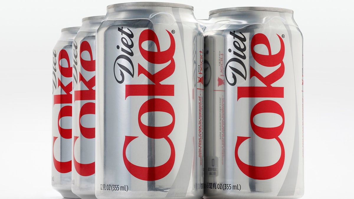 six pack of diet coke