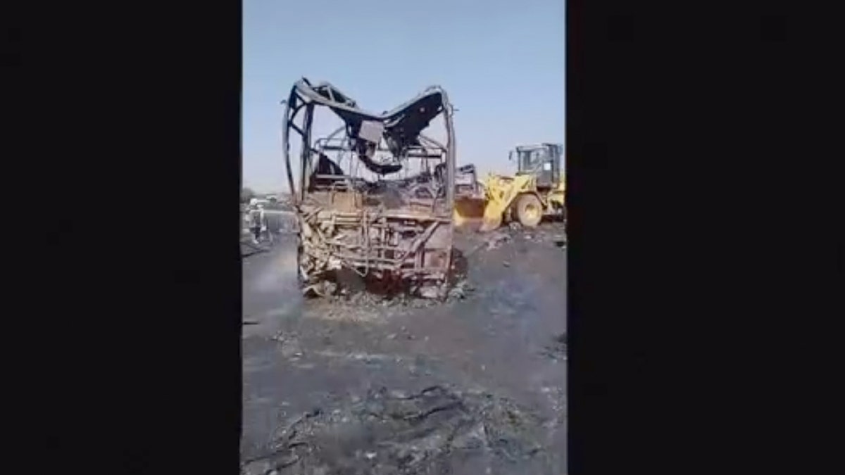 Passenger bus burned out in Egypt