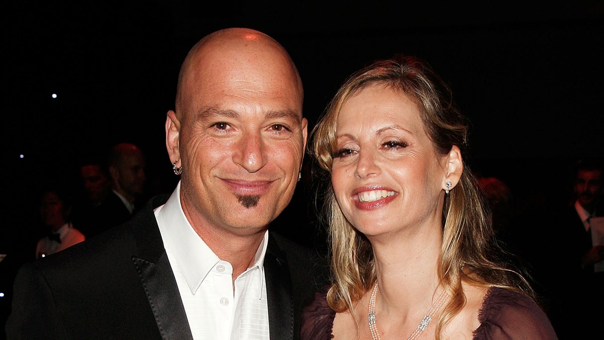 howie mandel wife terry