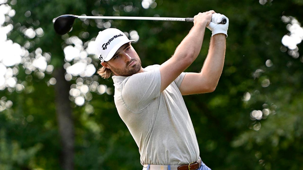 Professional golfers suspended for gambling on PGA Tour events 2 Jake Staiano