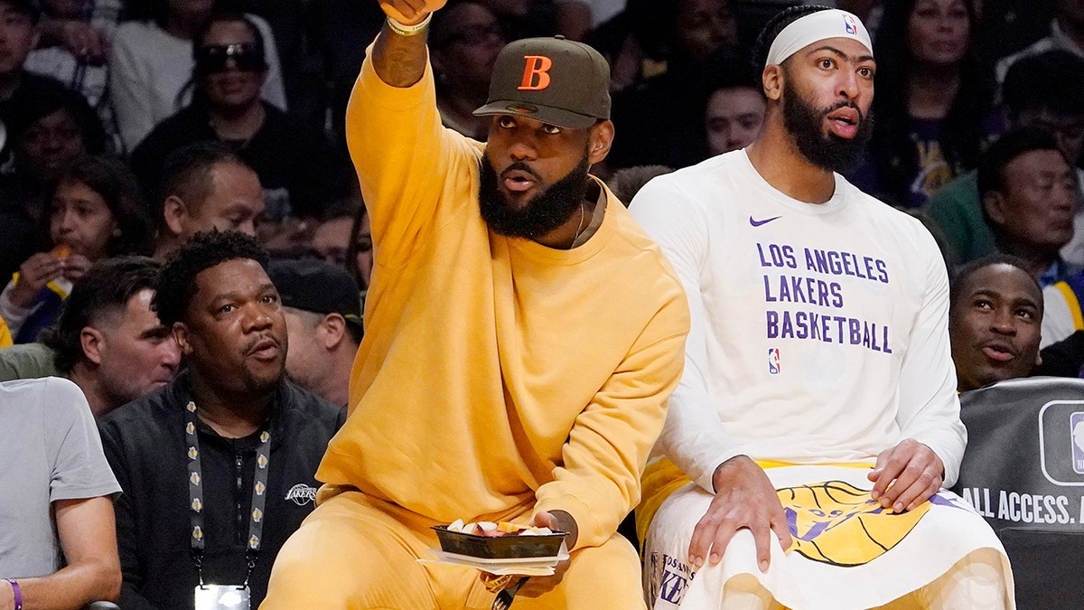 Lebron james 2024 lakers cap