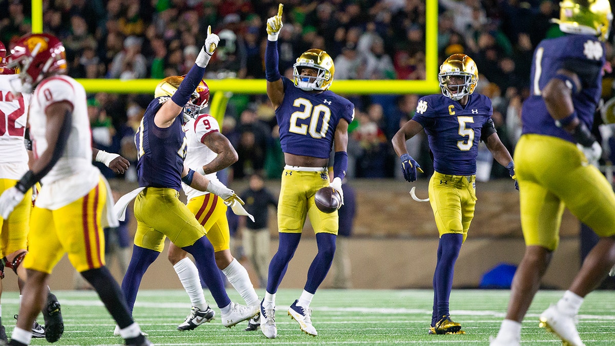 Notre Dame defense celebrates