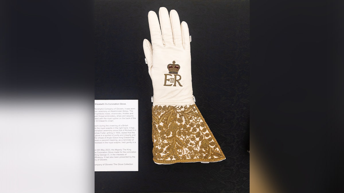 glove worn by Queen Elizabeth II in 1953