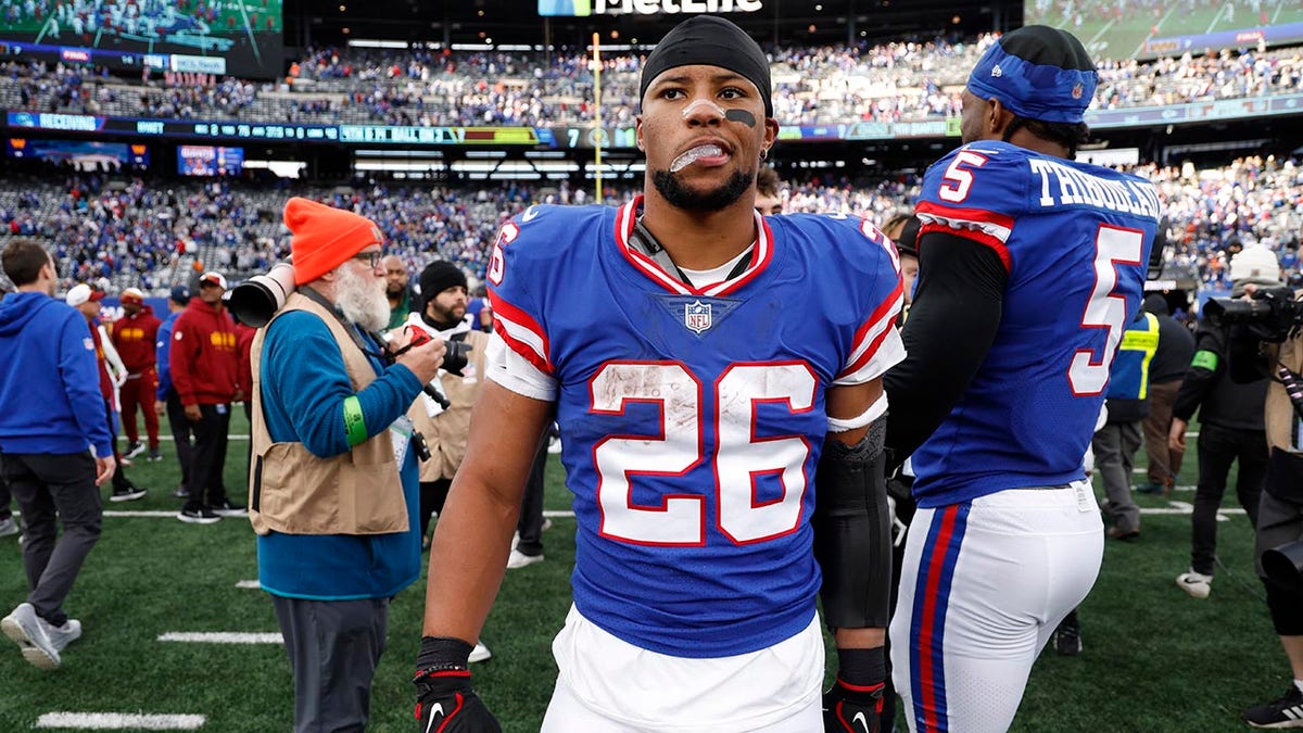 Saquon Barkley ‘numb’ To Potential Giants Franchise Tag This Offseason ...