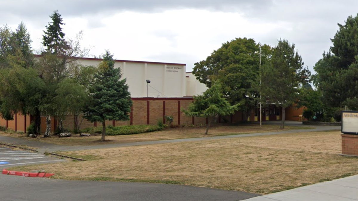 Seattle middle school entrance and building