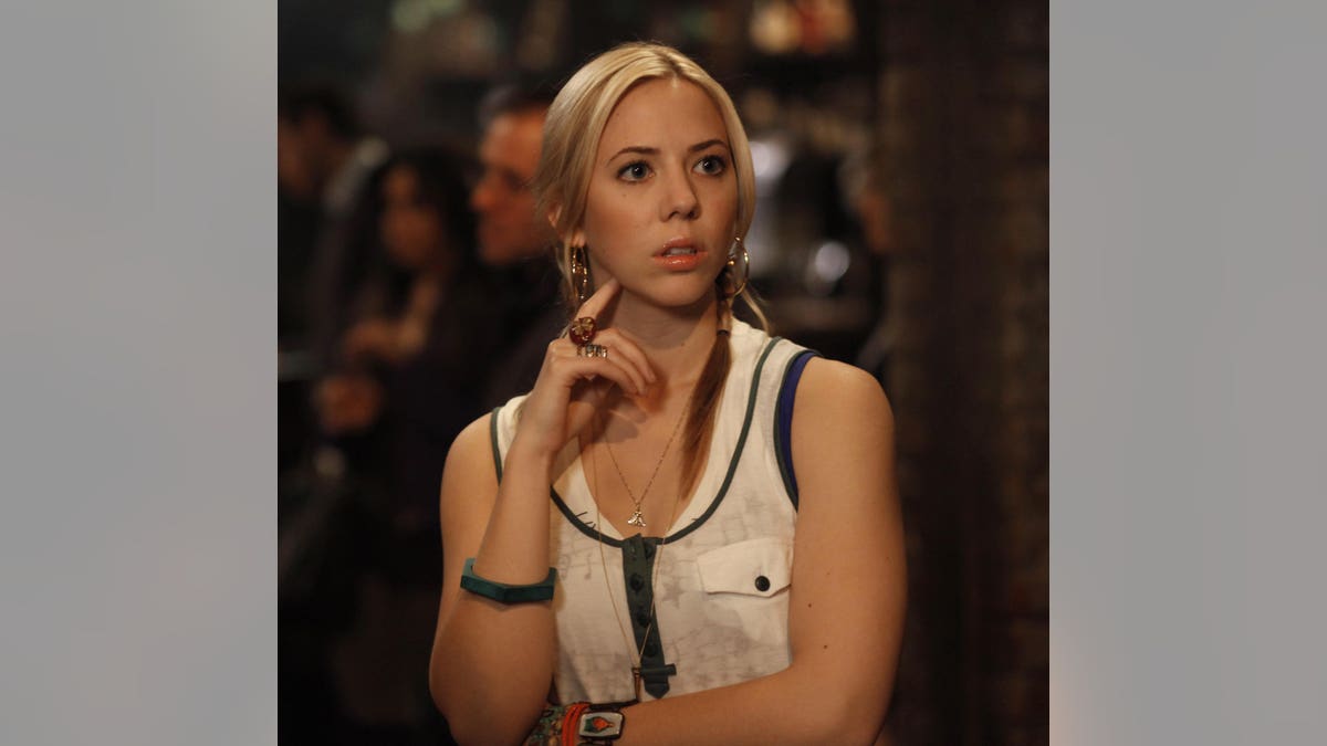Natalie Archer on Rescue Me