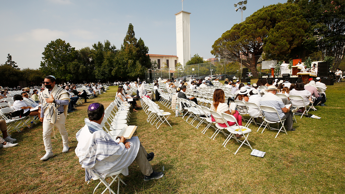 outdoor temple service