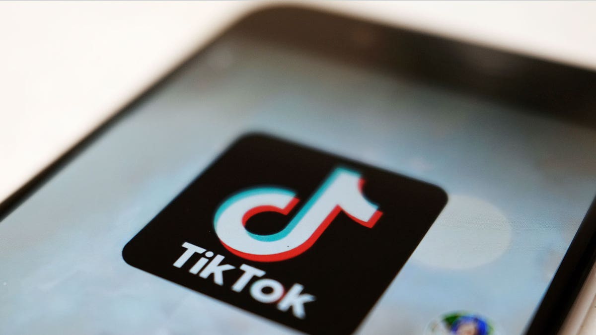 tiktok logo