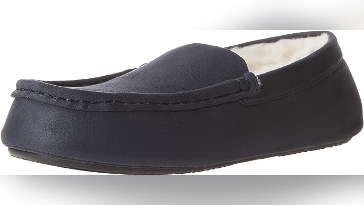 Amazon Essentials Men's Moccasin Slipper