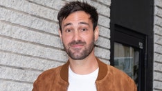 Comedian Jeff Dye facing DUI charge after fleeing car accident: police