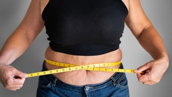 Una nueva inyección contra la grasa abdominal reduce en un 12 % la grasa peligrosa que rodea los órganos en un ensayo inicial en humanos - Fox News