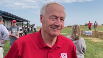 Former Arkansas Gov. Asa Hutchinson ends Republican campaign for president after finishing 6th in Iowa