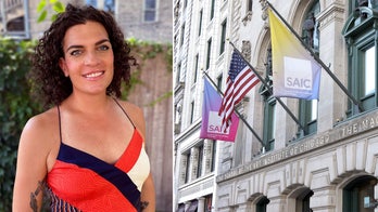 Chicago professor apologizes for calling Israelis 'pigs' and 'savages'