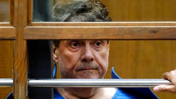 Ex-USC gynecologist charged with sexually assaulting students dies before going to trial