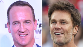 Tom Brady pokes fun at Peyton Manning's bad flight story as rivalry continues