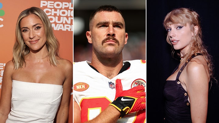 Taylor Swift attends Travis Kelce's Kansas City Chiefs game at MetLife Stadium