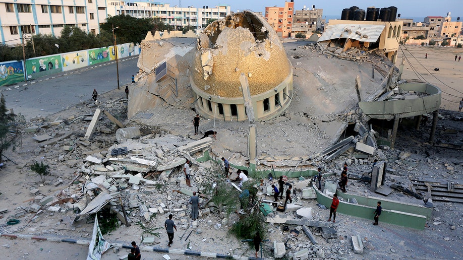 mosque destroyed in Gaza
