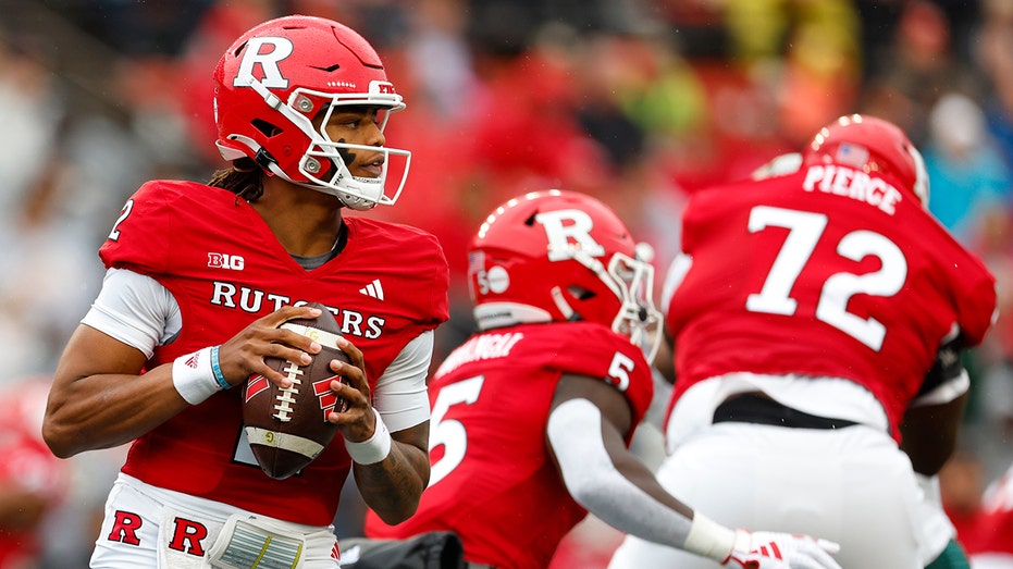 Rutgers stuns Michigan State with 18-point comeback victory, nears bowl eligibility