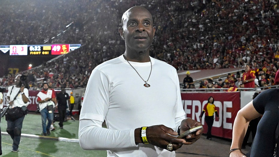 NFL legend Jerry Rice thinks USC quarterback Caleb Williams is worthy of hype: ‘Without a doubt’