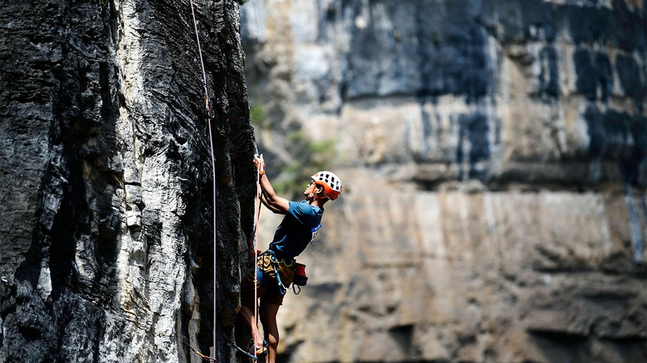 University of Georgia student tragically dies in rock climbing fall