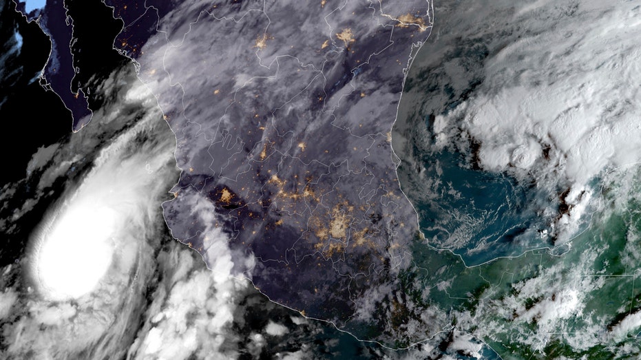 Hurricane Lidia approaches Puerto Vallarta, Mexico; winds expected to top 100 mph