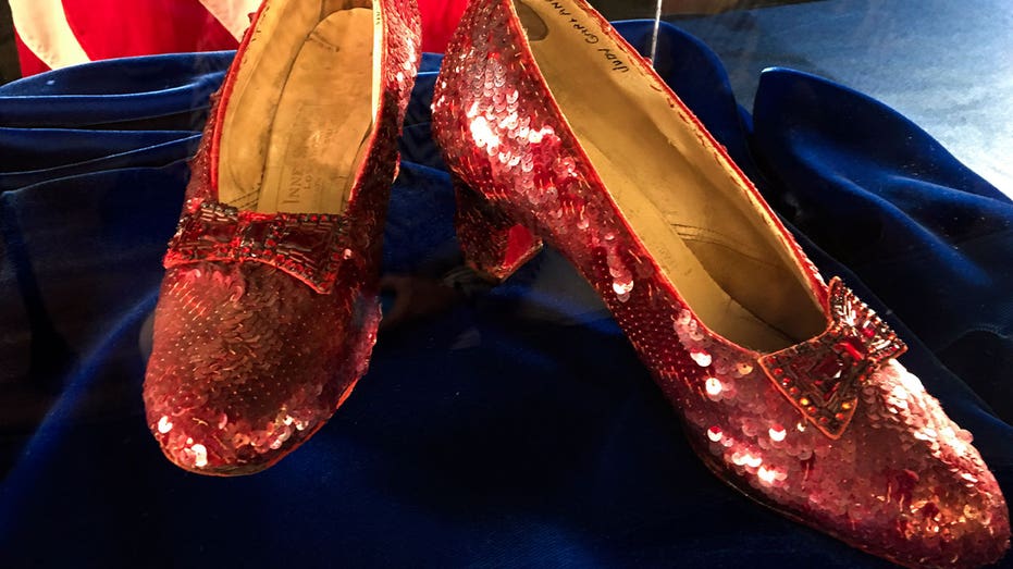 Man accused of stealing ‘Wizard of Oz’ ruby slippers from Minnesota museum to plead guilty