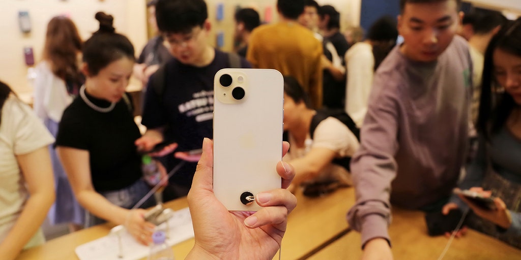 Secret trick to hide photos from snoops on iPhone - Vimarsana News