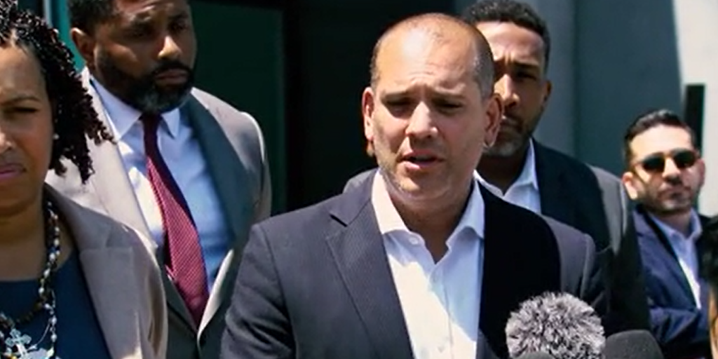 Charges dropped against Washington DC assistant city administrator accused of domestic violence - Vimarsana News