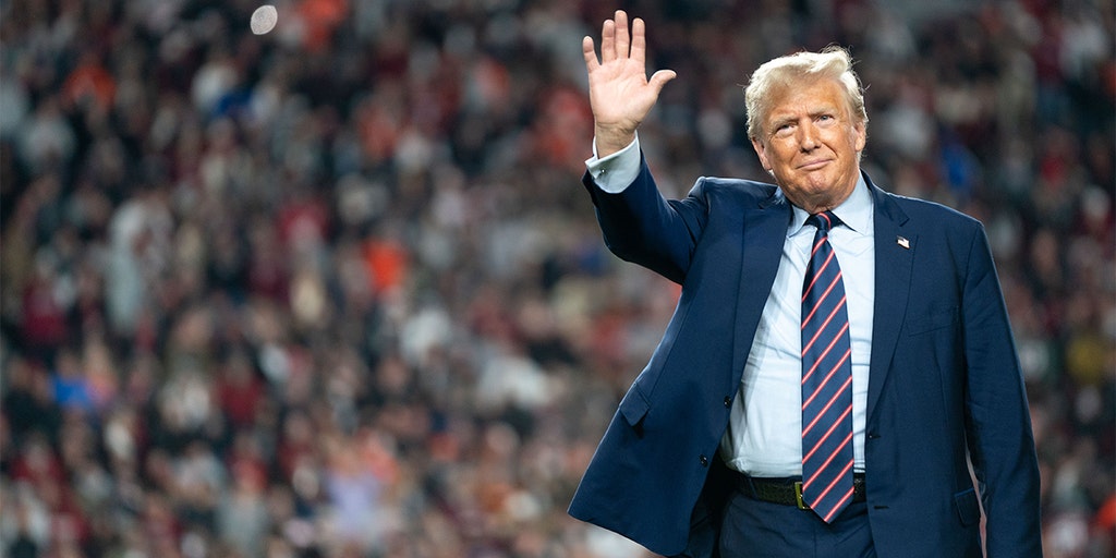 Trump to take the stage in Iowa for Fox News Town Hall - Vimarsana News